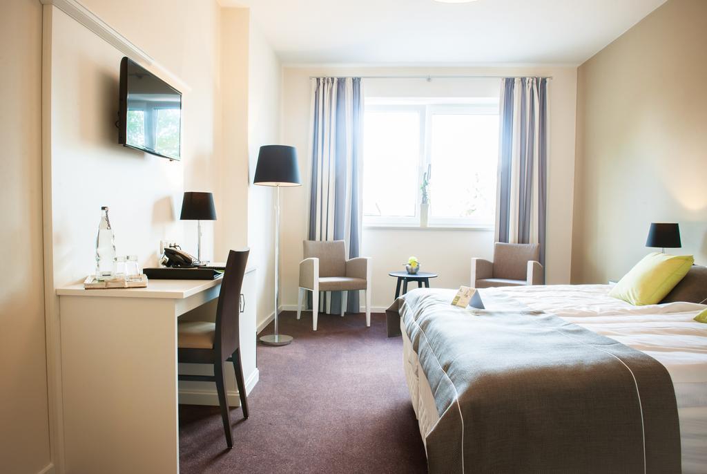 Landhotel Zum Gruenen Kranze Espelkamp-Mittwald Quarto foto